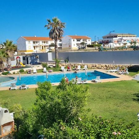 סאגרש Enjoy Pool, Beach And More At This Nice Apartment Only 3 Minutes From Mareta'S Beach מראה חיצוני תמונה