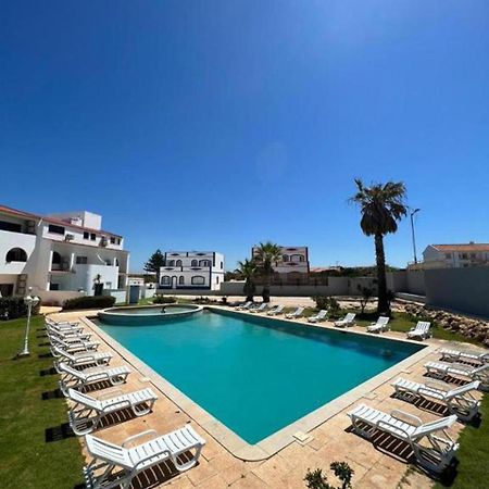 סאגרש Enjoy Pool, Beach And More At This Nice Apartment Only 3 Minutes From Mareta'S Beach מראה חיצוני תמונה